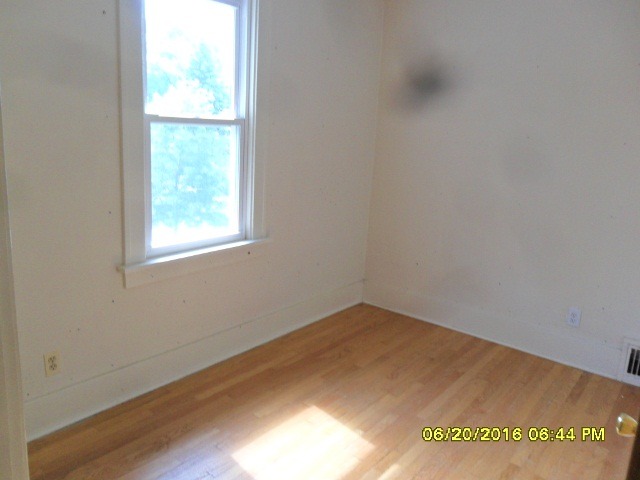 6464 N Nordica Ave, Chicago, IL 60631 photo 12