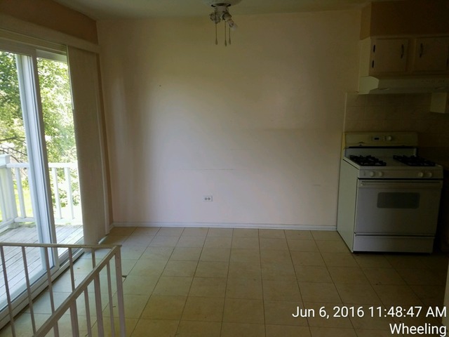 1330 Zee Ct, Wheeling, IL 60090 photo 9
