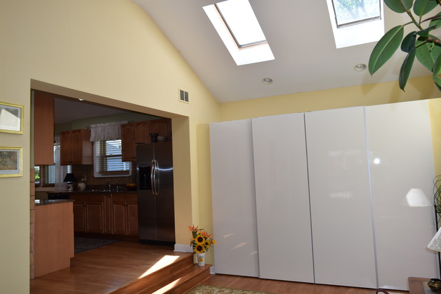 981 E Walnut Ave, Des Plaines, IL 60016 photo 14