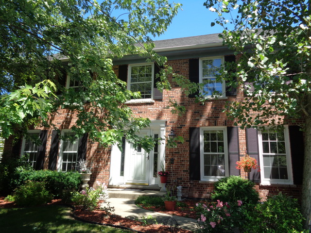 1129 Belter Dr, Wheaton, IL 60189 photo 2