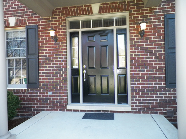 12549 Lily Ln, Plainfield, IL 60585 photo 2