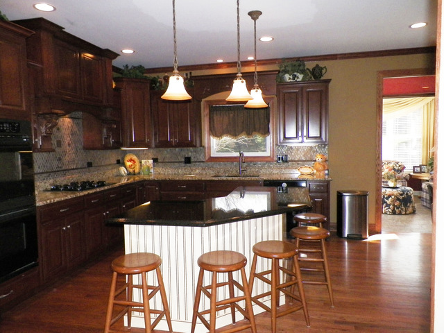 12549 Lily Ln, Plainfield, IL 60585 photo 10