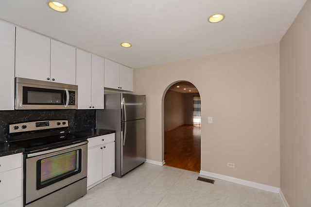 4204 Central Rd #2B, Glenview, IL 60025 photo 11