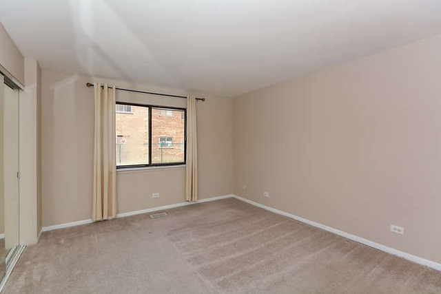 4204 Central Rd #2B, Glenview, IL 60025 photo 5