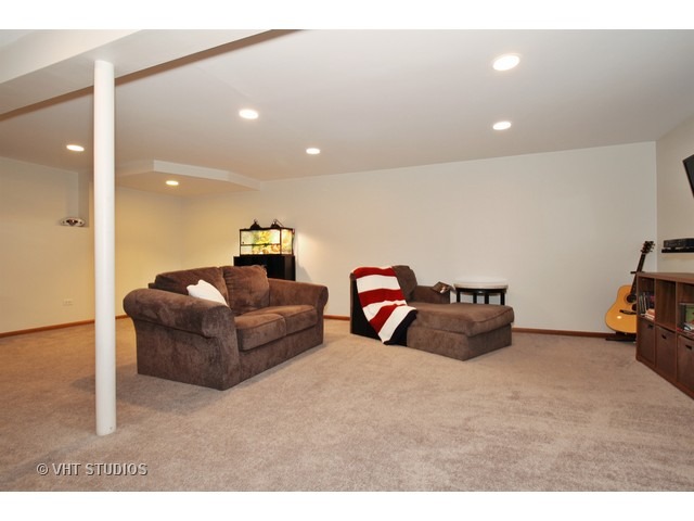 10516 Oconnell Ave, Mokena, IL 60448 photo 7
