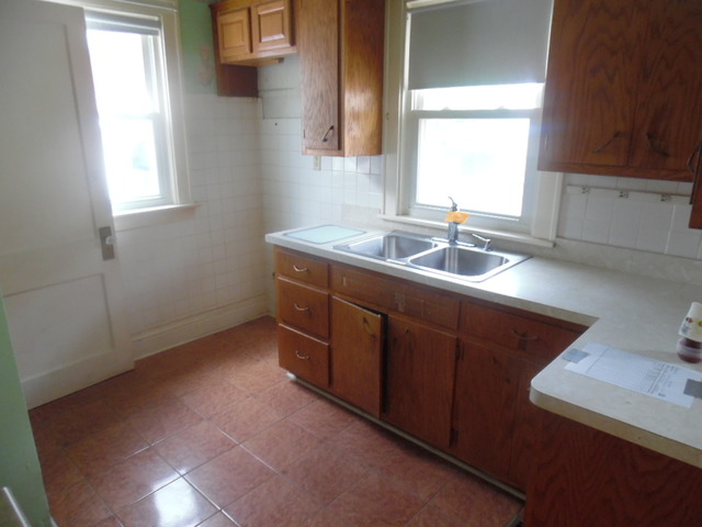 413 Watson St, Aurora, IL 60505 photo 7