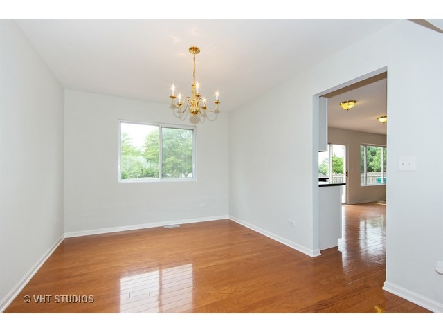 2005 Gray Hawk Dr, Plainfield, IL 60586 photo 3