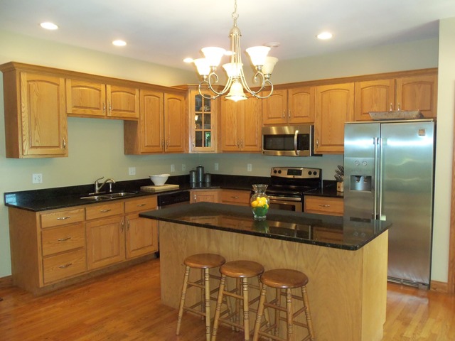 600 Michael Dr, Morris, IL 60450 photo 7