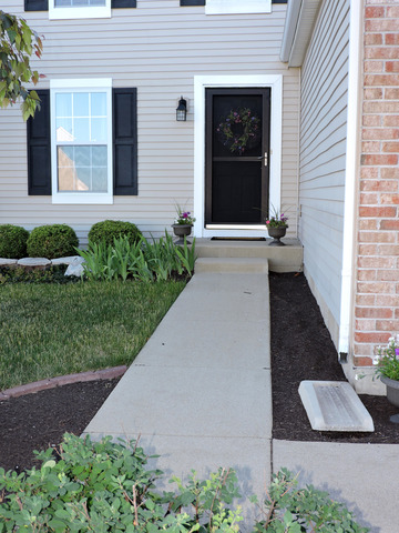 2246 Monarch St, Bourbonnais, IL 60914 photo 2