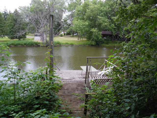 312 Nippersink Dr, Mchenry, IL 60050 photo 2