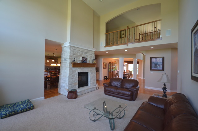 12924 Peppertree Dr, Plainfield, IL 60585 photo 5