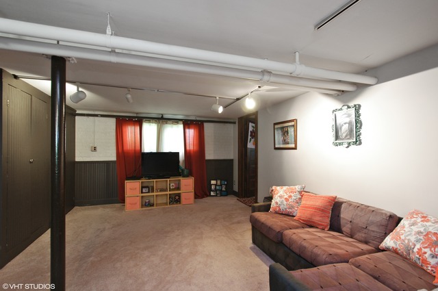 4104 N Leclaire Ave, Chicago, IL 60641 photo 18
