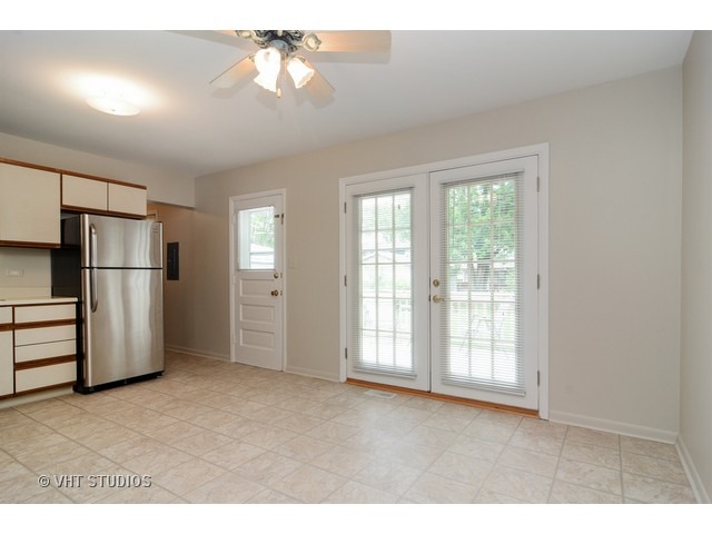 59 Willow Trl, Wheeling, IL 60090 photo 4
