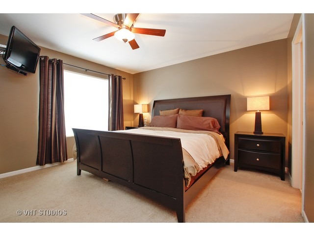 2010 Concord Dr, Mchenry, IL 60050 photo 8