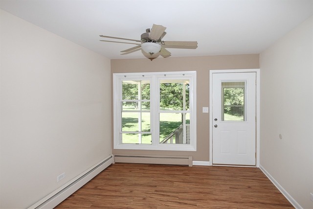 280 Wayne Ct, Bartlett, IL 60103 photo 9