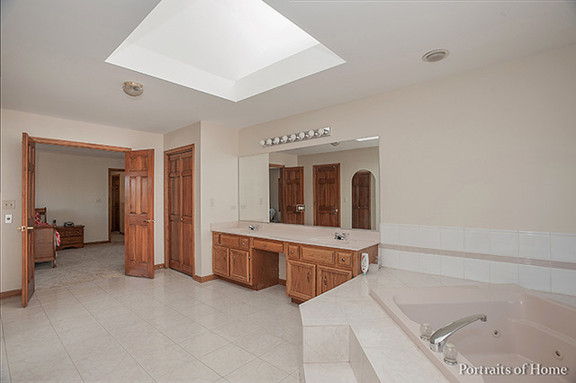 710 E Catalpa St, Addison, IL 60101 photo 15