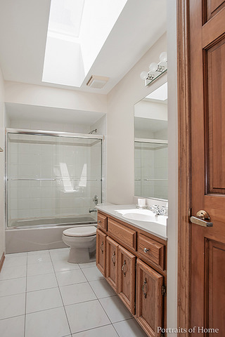 710 E Catalpa St, Addison, IL 60101 photo 19