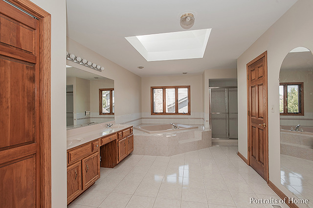 710 E Catalpa St, Addison, IL 60101 photo 16