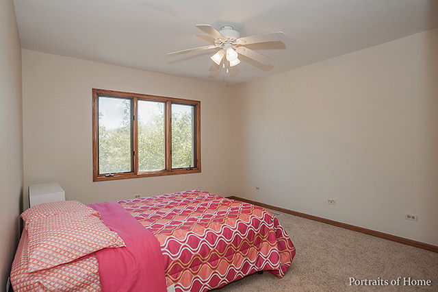 710 E Catalpa St, Addison, IL 60101 photo 18
