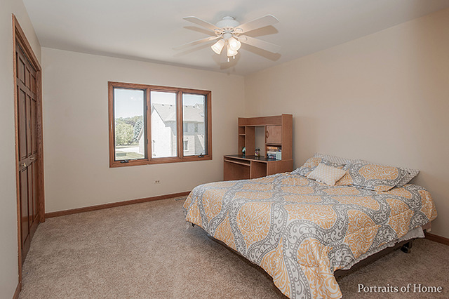 710 E Catalpa St, Addison, IL 60101 photo 17