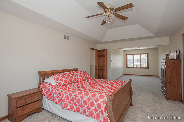 710 E Catalpa St, Addison, IL 60101 photo 14