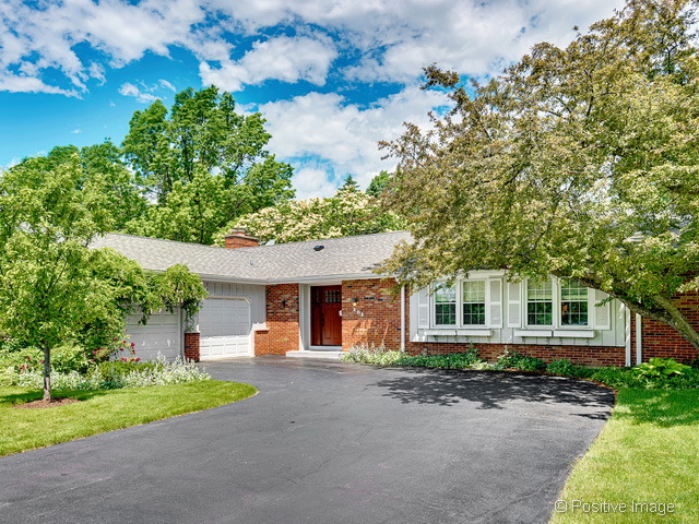 201 E Thompson Dr, Wheaton, IL 60189 photo 18