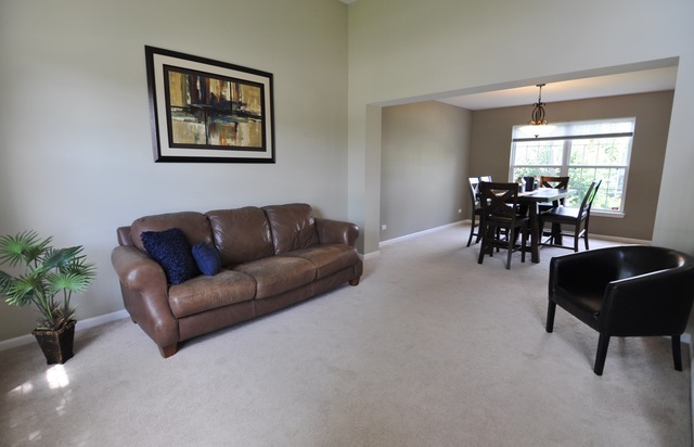 2216 Beaumont Ct, Aurora, IL 60502 photo 7