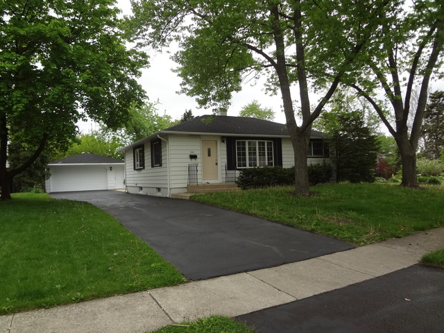 3101 Starling Ln, Rolling Meadows, IL 60008 photo 1