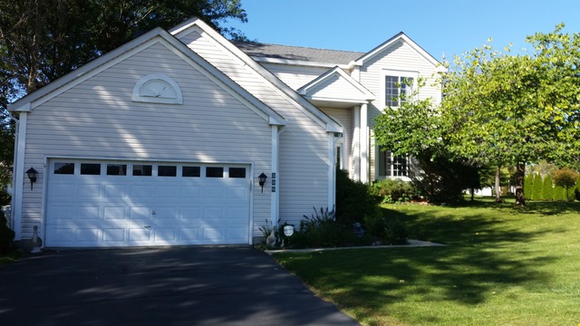 200 Aberdeen Dr, Algonquin, IL 60102 photo 1