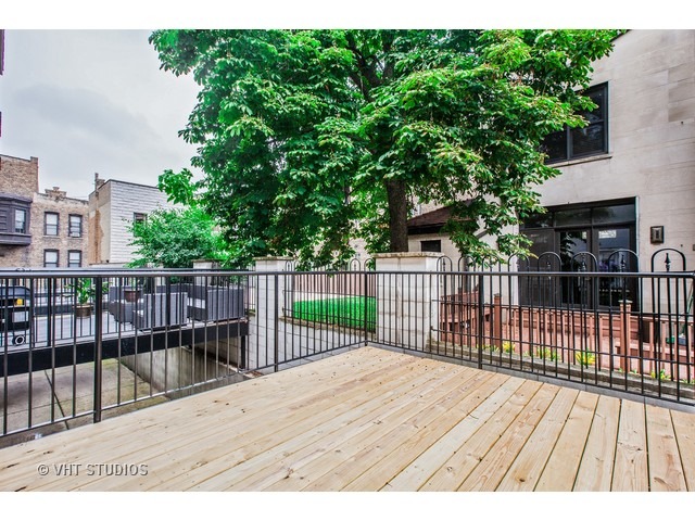 848 E 48th St, Chicago, IL 60615 photo 15