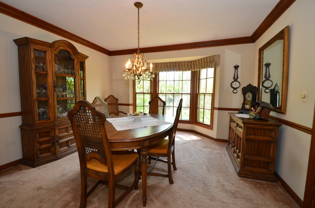 915 Campbell Ave, Wheaton, IL 60189 photo 17