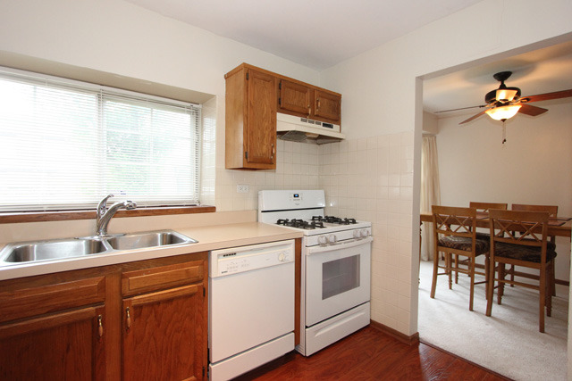 2605 Ridge Rd, Aurora, IL 60504 photo 6