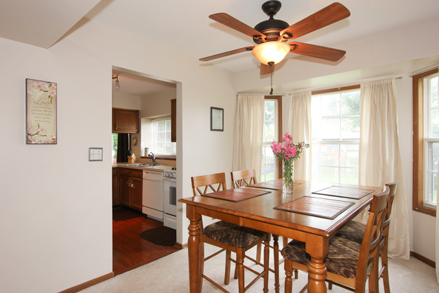 2605 Ridge Rd, Aurora, IL 60504 photo 5