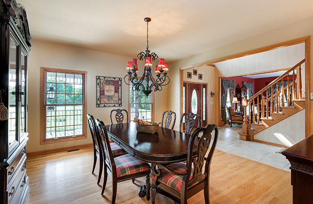 5 N805 Dunham Trails Rd, Wayne, IL 60184 photo 8