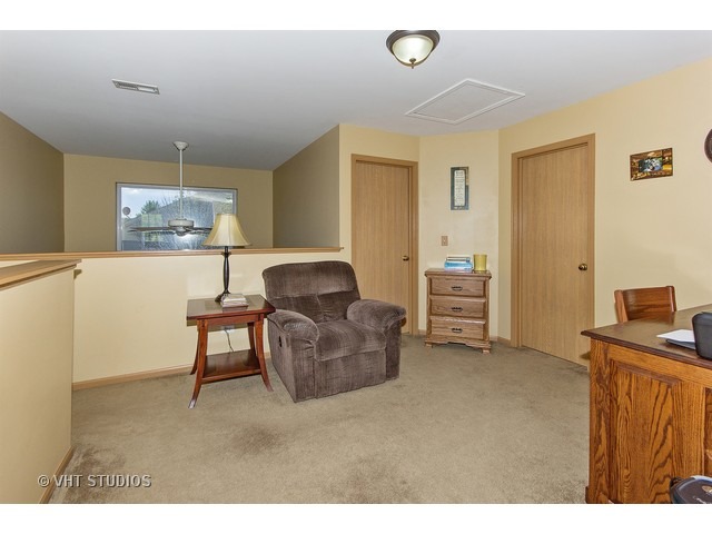 17588 Gilbert Dr, Lockport, IL 60441 photo 6