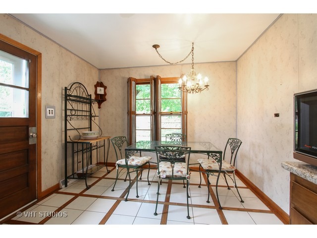 4115 Deyo Ave, Brookfield, IL 60513 photo 4
