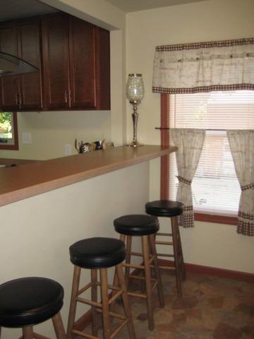 325 N Wooster St, Capron, IL 61012 photo 6