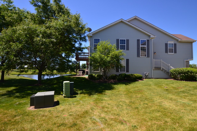 2340 Georgetown Cir, Aurora, IL 60503 photo 21