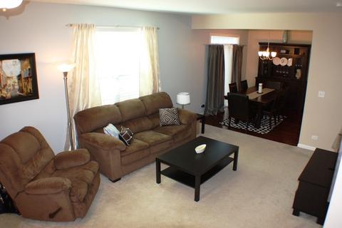 3609 Daisy Ln, Elgin, IL 60124 photo 3