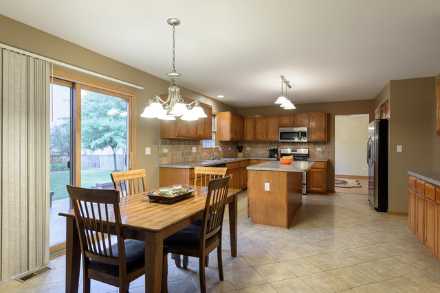 23041 Persimmon Ln, Plainfield, IL 60586 photo 5