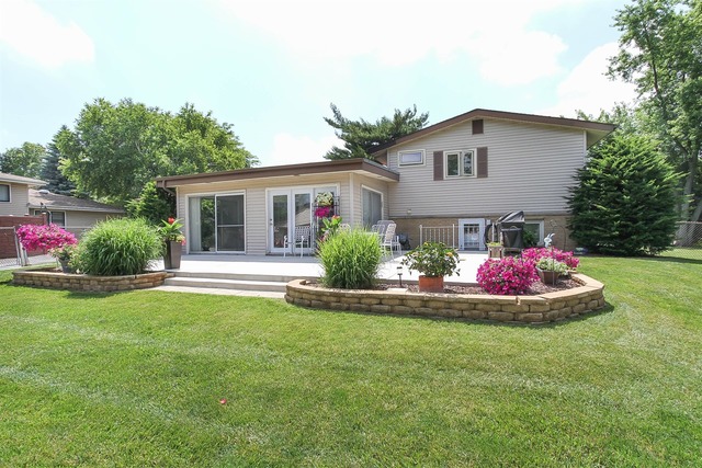 1025 Martingale Dr, Bartlett, IL 60103 photo 25