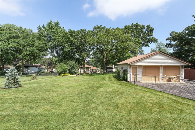 1025 Martingale Dr, Bartlett, IL 60103 photo 23