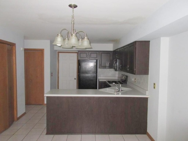 735 Brookvale Dr #B, Wheeling, IL 60090 photo 8