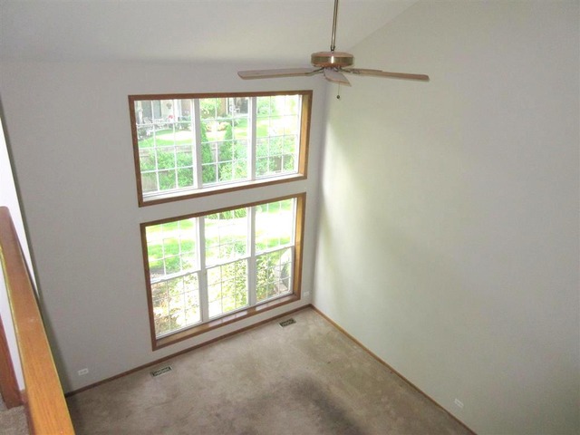 735 Brookvale Dr #B, Wheeling, IL 60090 photo 16