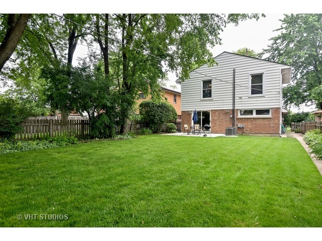 1810 Main St, Evanston, IL 60202 photo 16