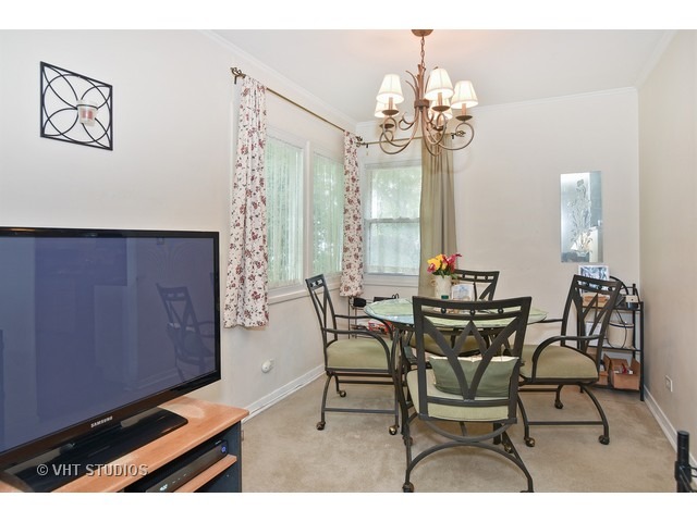 1810 Main St, Evanston, IL 60202 photo 6