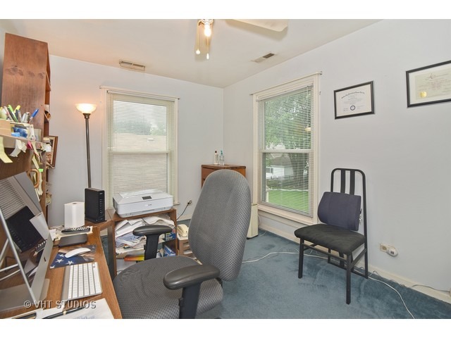 1810 Main St, Evanston, IL 60202 photo 11