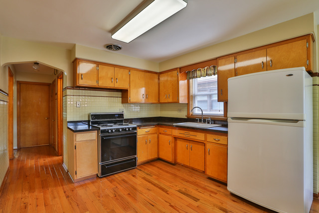3524 E 114th St, Chicago, IL 60617 photo 4