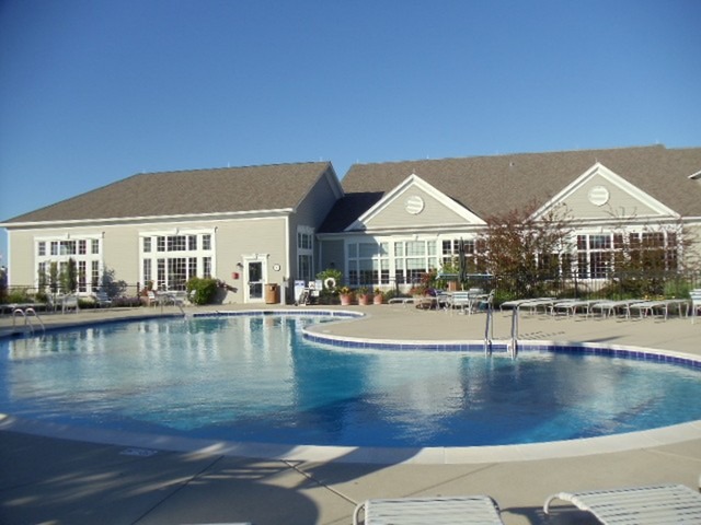2820 Beacon Point Cir, Elgin, IL 60124 photo 20