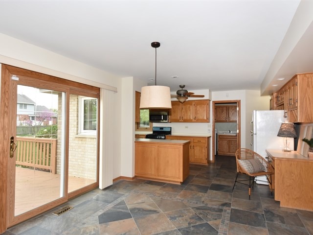11966 195th St, Mokena, IL 60448 photo 7